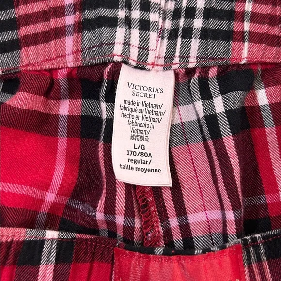 Victoria's Secret Red PJ Top Set - Picture 10 of 13